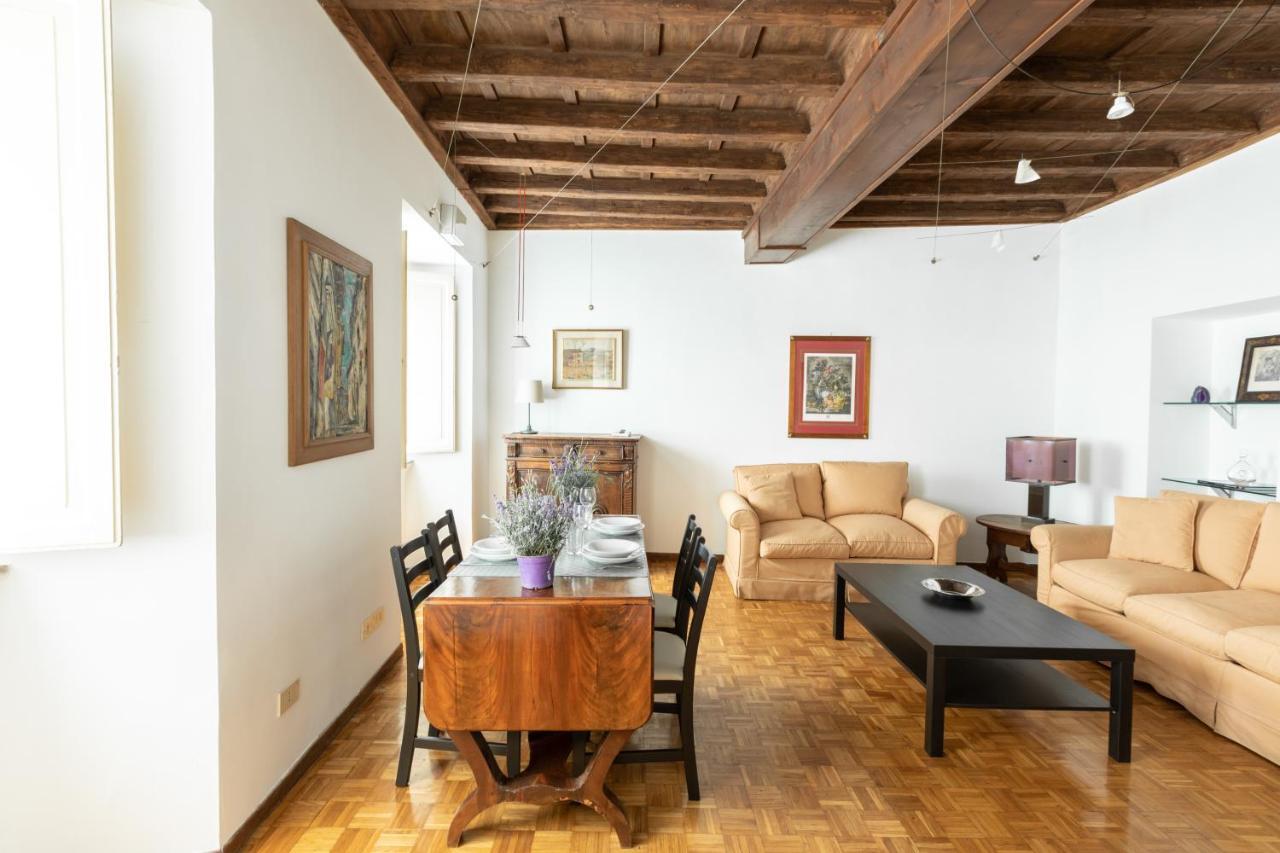 Ferienwohnung Spectacularly Bright, By Piazza Navona And The Pantheon - A/C, Wifi, Elevator Rom Exterior foto